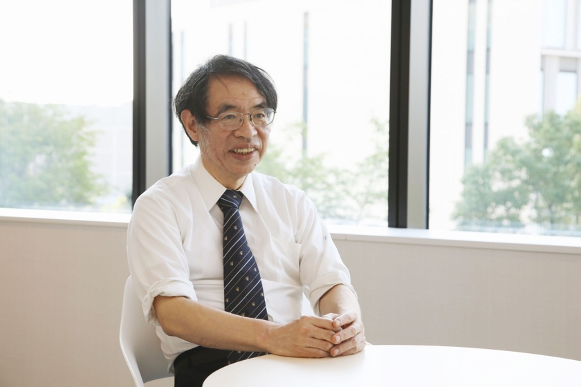 国際通信の研究者の大野哲弥さん