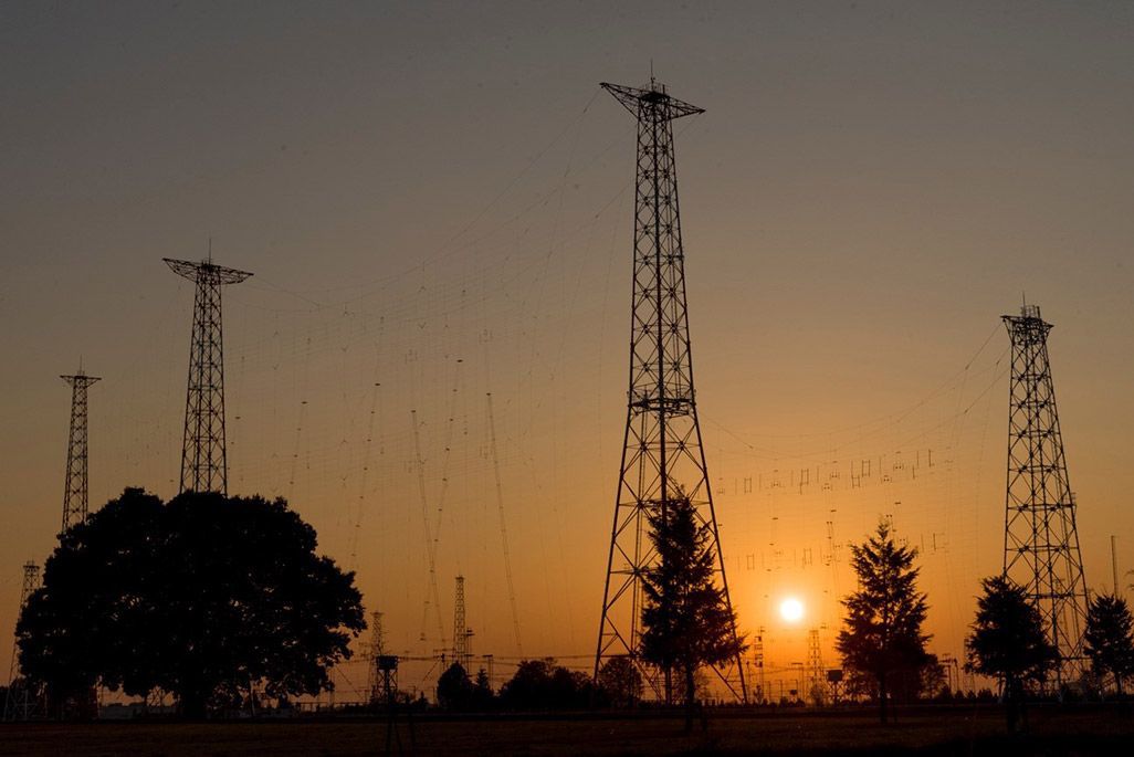 「KDDI八俣送信所」