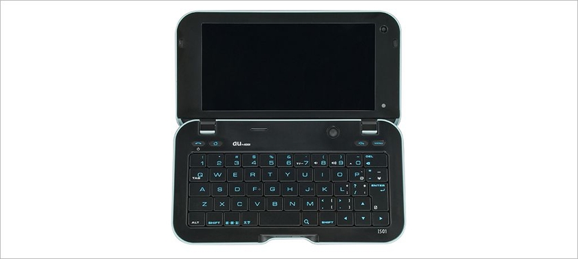 au初のAndroidスマホ「IS01」（シャープ）