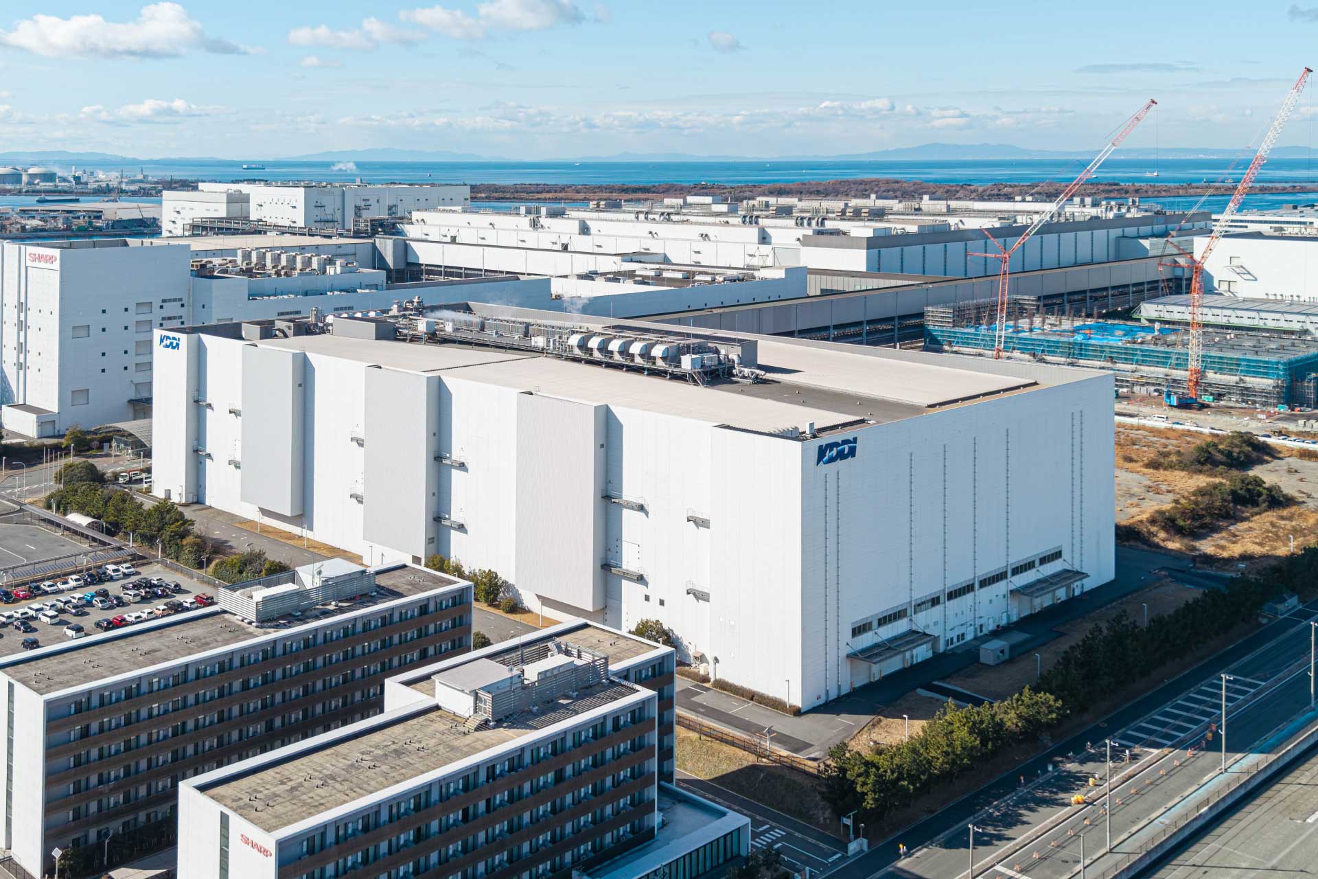 大阪府堺市に誕生したKDDI国内初のAIデータセンター「大阪堺データセンター」