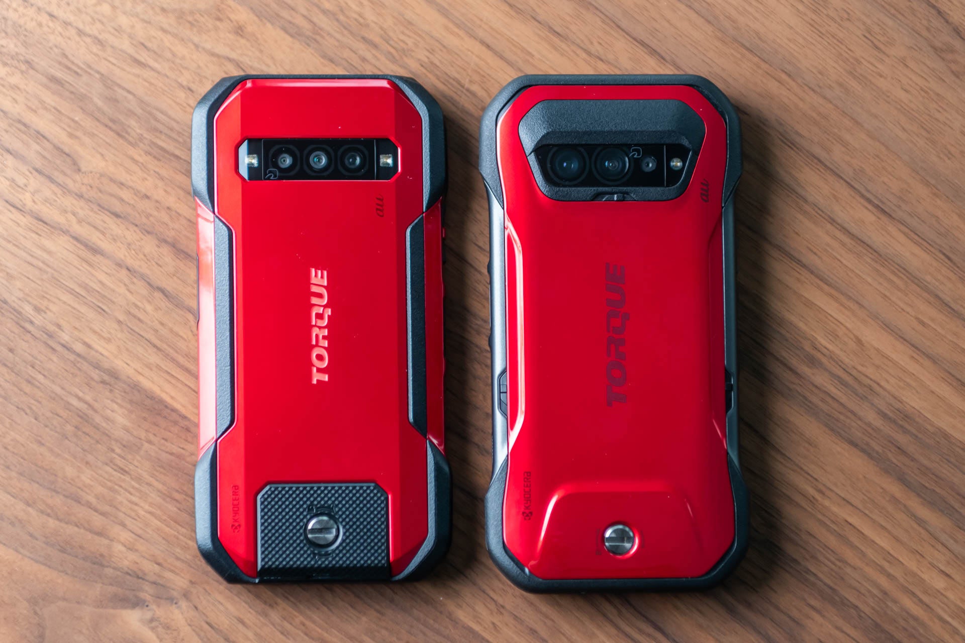 左：TORQUE G06、右：TORQUE G07