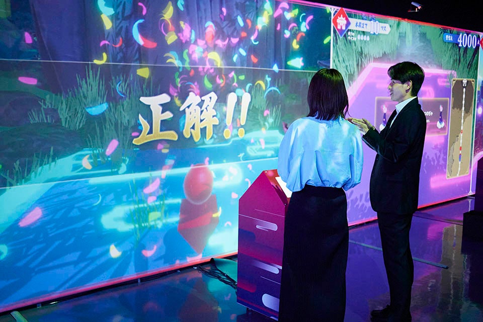 正解のたび、拍手して「イェーイ！」と歓声