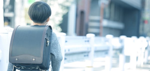 親子が安心して暮らせるまちに。官民共創のまちづくり―東京都品川区の児童見守りケータイ「まもるっち」