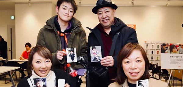 ガラケーから聞こえるおばあちゃんの肉声に涙 おもいでケータイ再起動 in 札幌＆京都