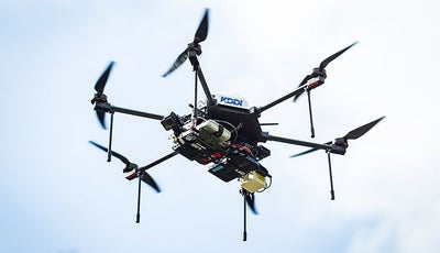 孤立した被災地に電波を届ける！ 災害時に活躍が期待される『ドローン基地局』とは