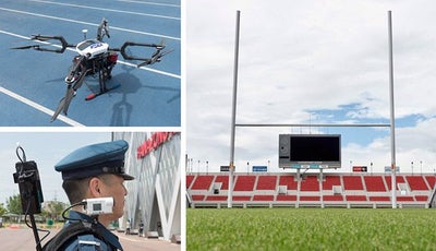 5Gで花園ラグビー場の安全を守れ！ 警備員とドローン、ロボット、AIを融合した実験に密着