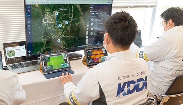 全国のドローン運航情報を統合管理 auの通信網を活用した『ドローン管制システム』とは