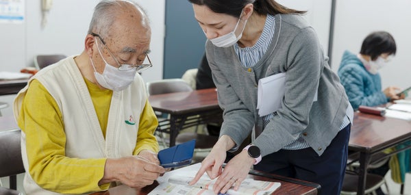 「誰もが安心して楽しめるように」 全国でのスマホ講習会を通してKDDIが目指す社会とは