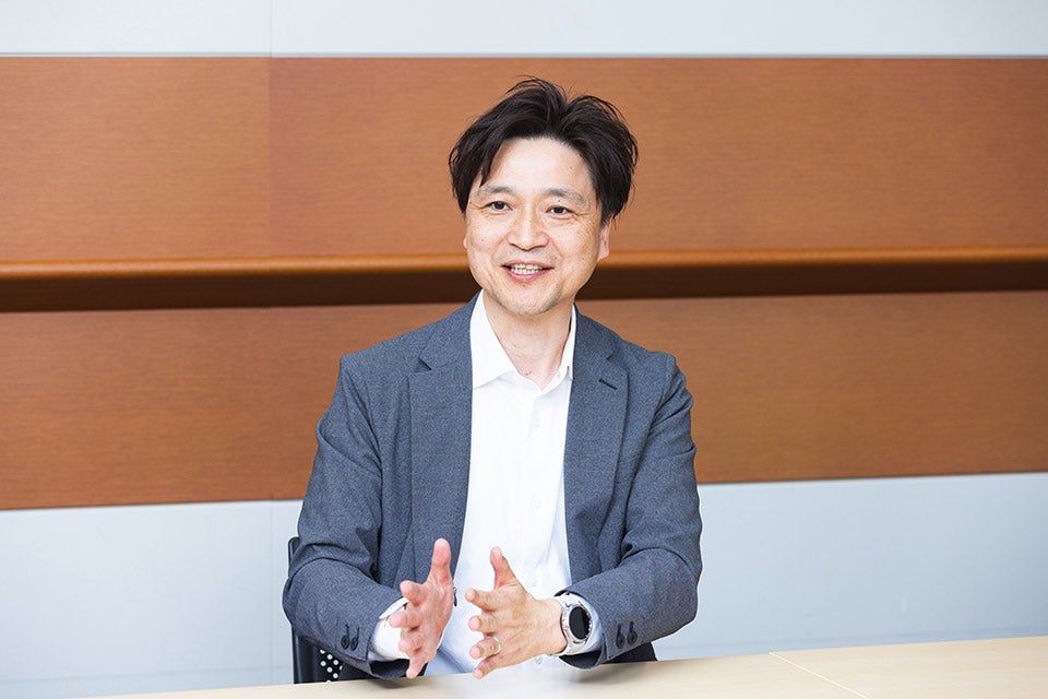 KDDI 事業創造本部 副本部長 鶴田 悟史