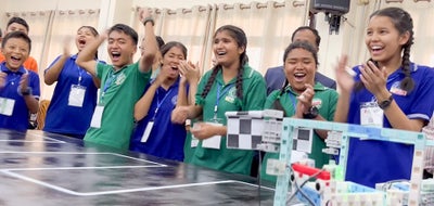 開発途上国の子どもたちに平等な教育環境を！KDDI財団が支援する子どもたちの未来